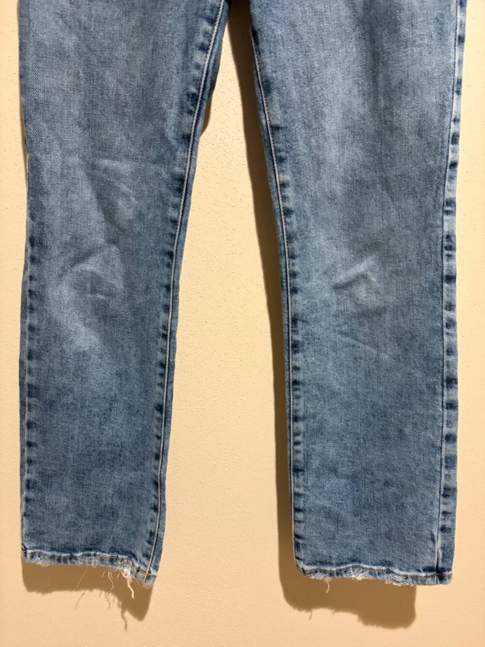 Good American Soft Tech Good Legs Straight Jeans Indigo333
